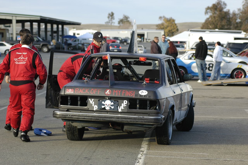 Illustration for article titled 24 Hours Of LeMons Arse Freeze-A-Palooza Über Gallery: The Bavarian Hordes